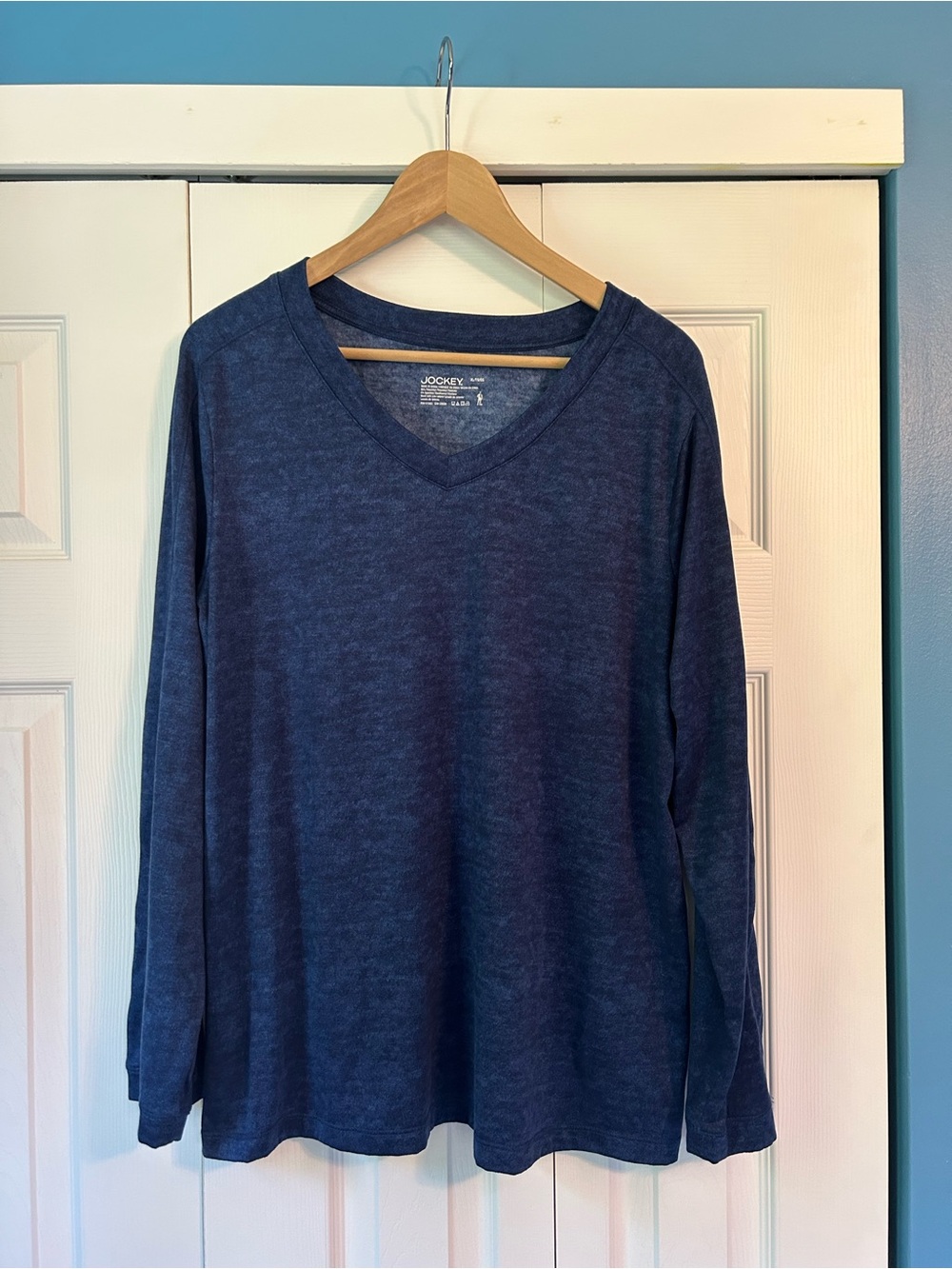 Jockey Women’s Long Sleeve V-Neck Tee in Blue Heather